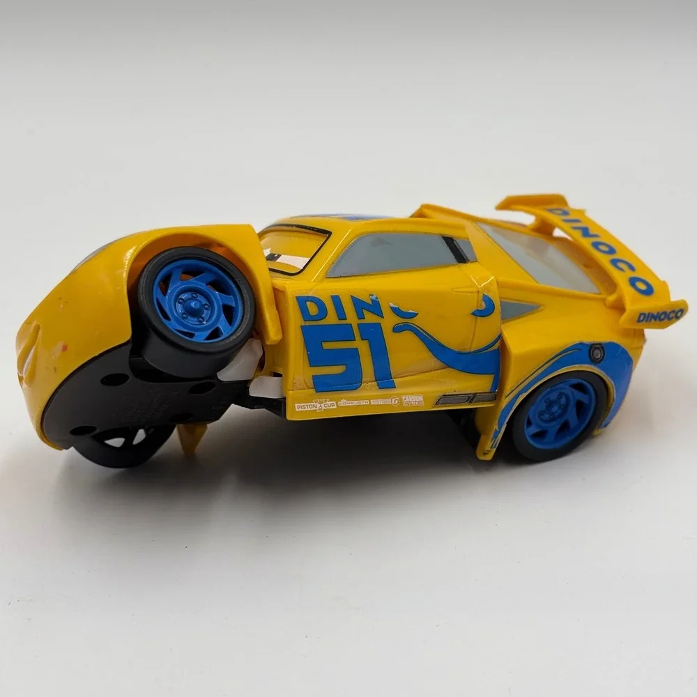 Disney Pixar Cars Race and Reck Cruz Ramirez Dinoco 51 Yellow Toy Car DYW43